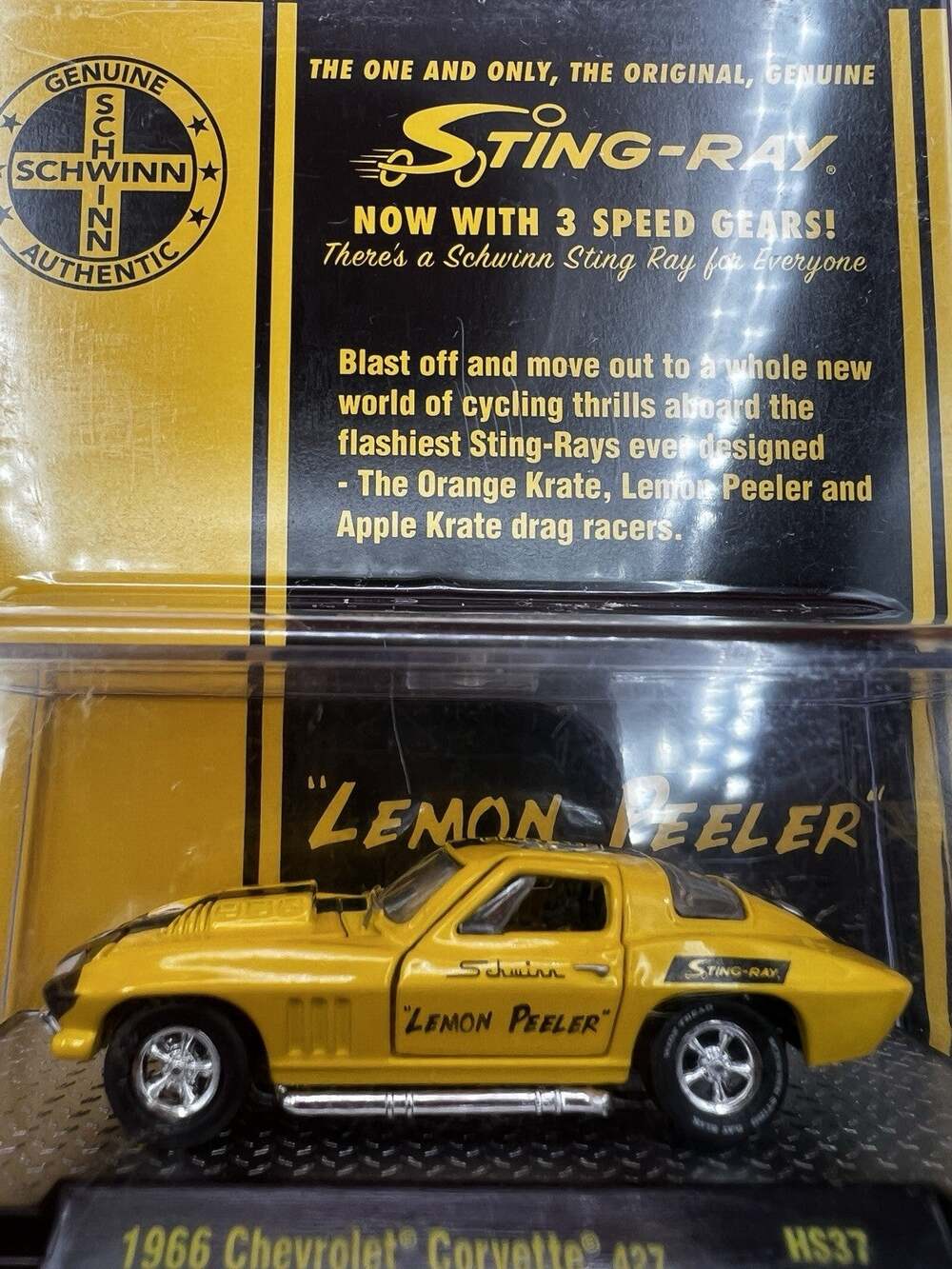 M2 Machines Schwinn Sting-Ray "Lemon Peeler" 1966 Chevrolet Corvette 427